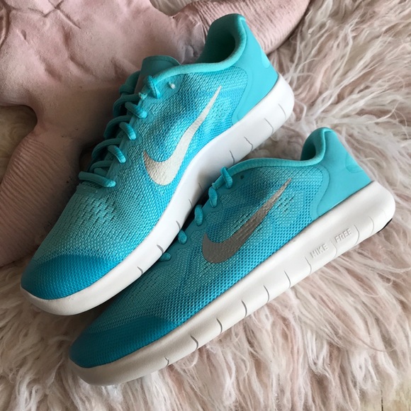 NWT Nike Free RN - Picture 5 of 7